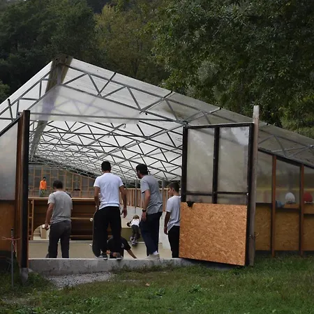 مكان تخييم Drop-inn Nature, Relax And Hike بونتي دا بارسا